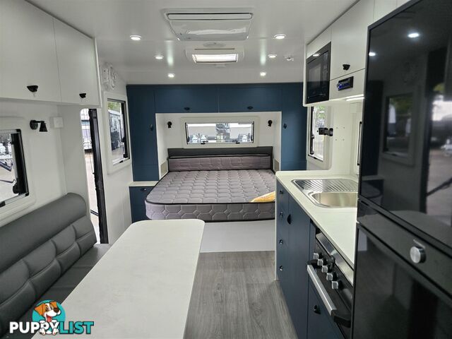 2025 NEWLANDS TOURISTER CARAVAN 650FAM