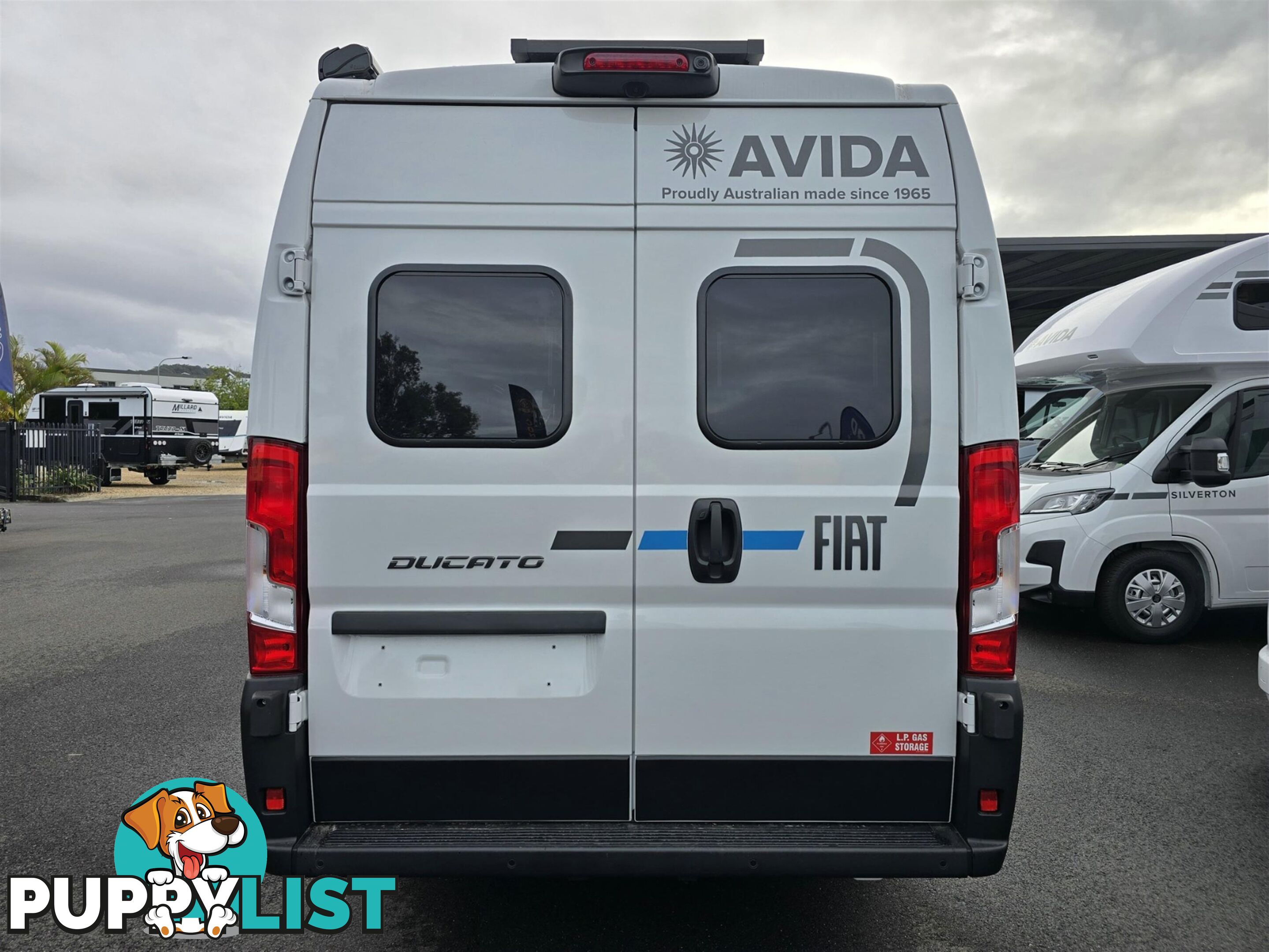 2025 AVIDA TREK CAMPERVAN V6452