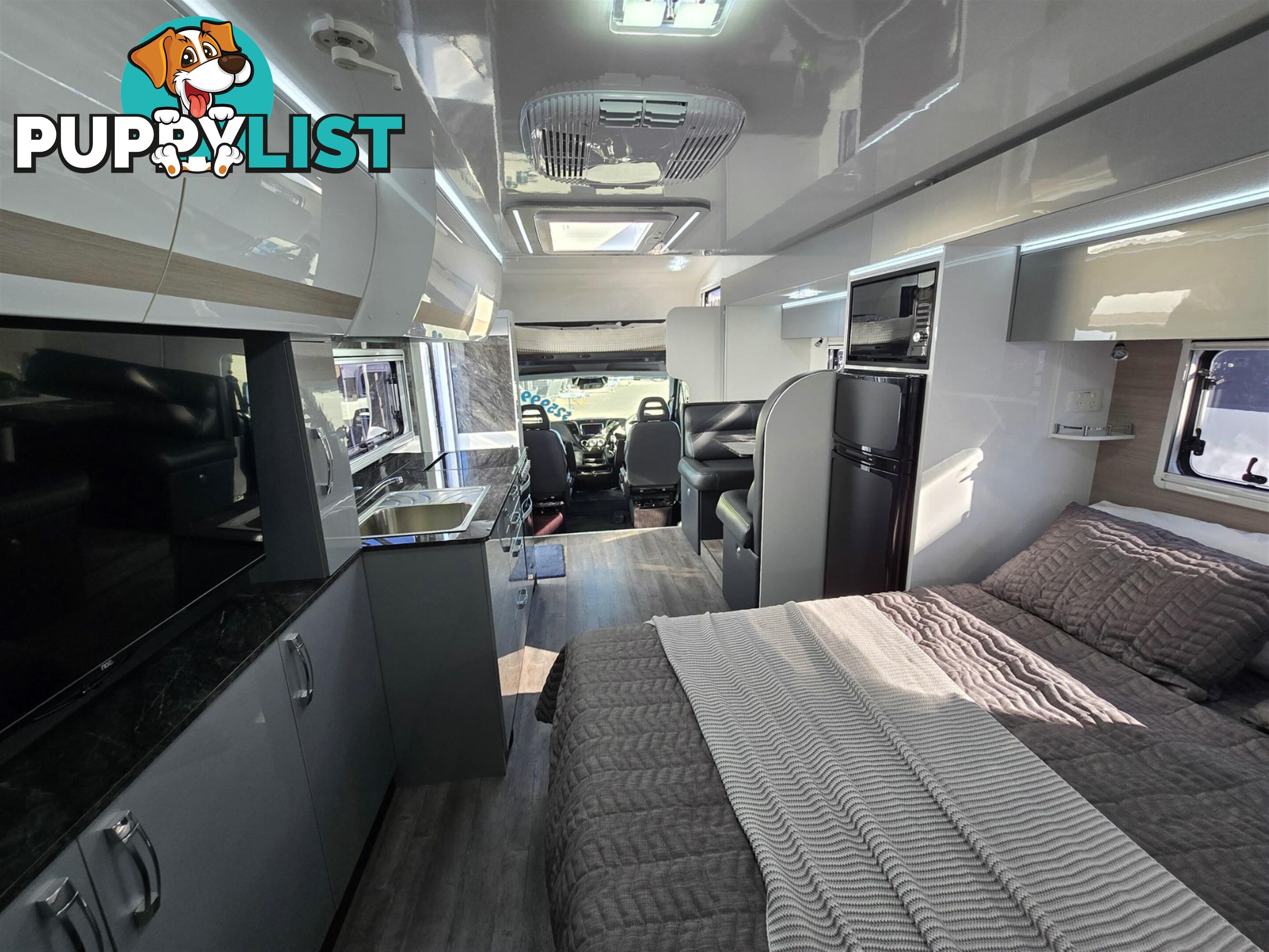 2024 AVIDA ESPERANCE MOTORHOME C7844SL