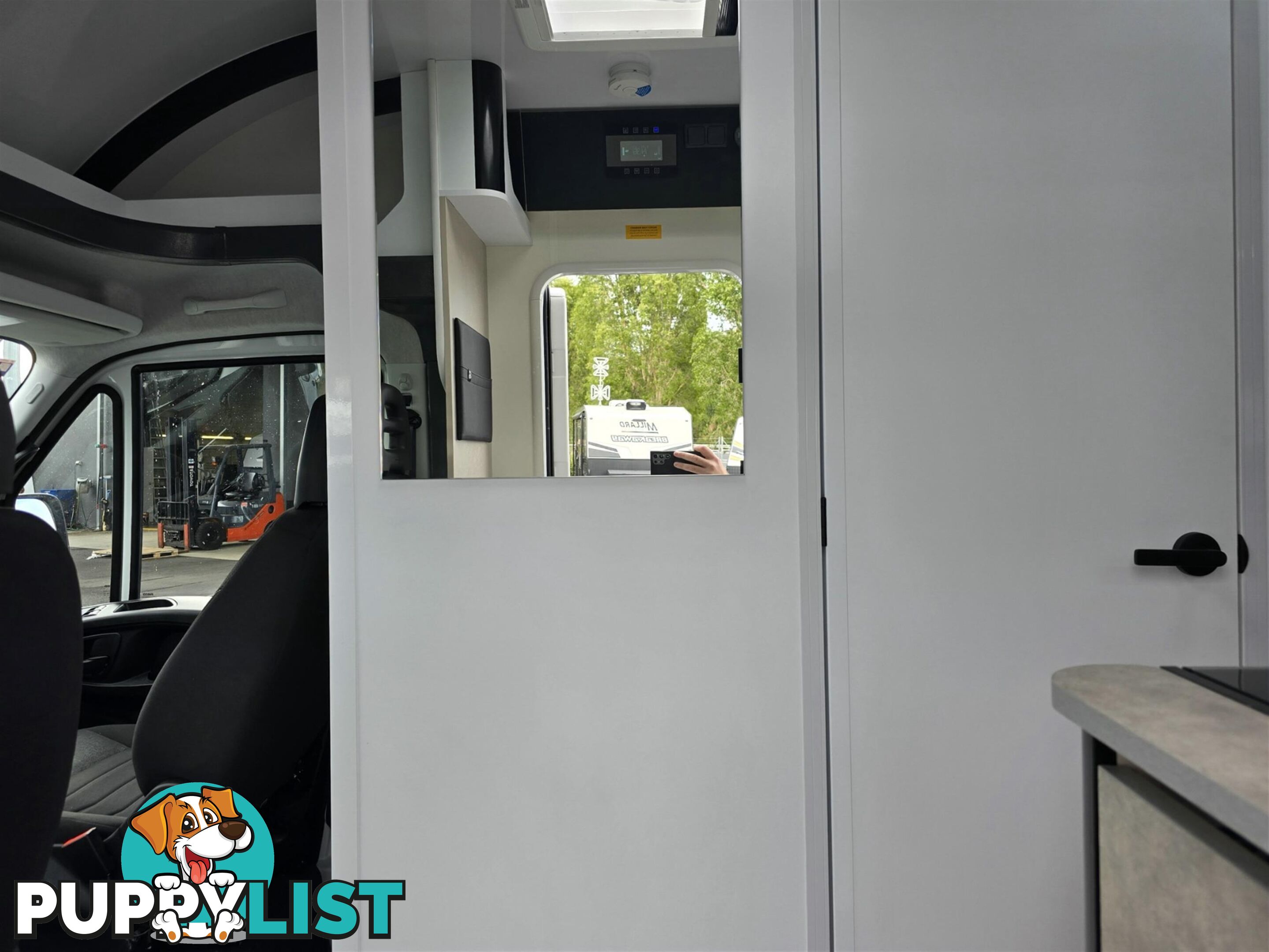 2025 AVIDA BRUNY MOTORHOME B7042