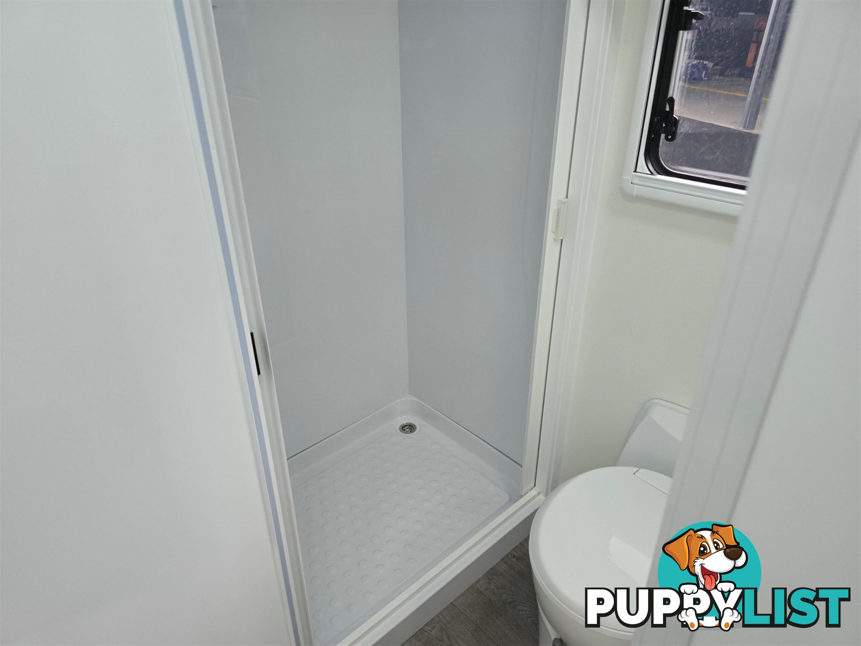 2025 AVIDA BRUNY MOTORHOME B7042