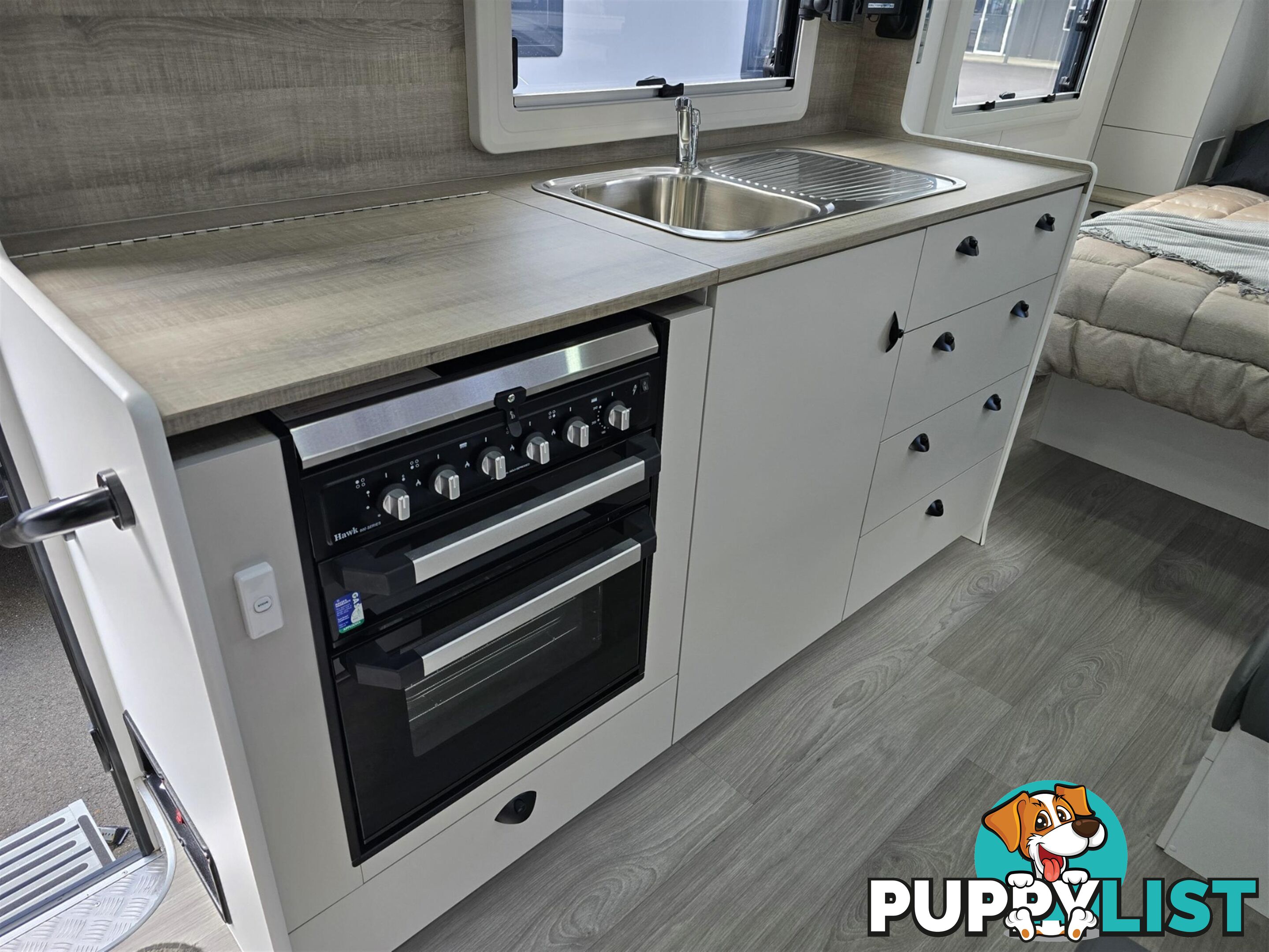2024 NEWLANDS LUXE CARAVAN 628