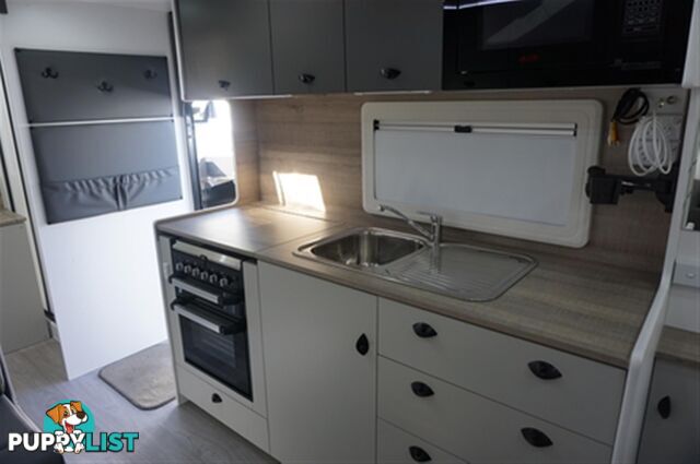 2024 NEWLANDS LUXE CARAVAN 628