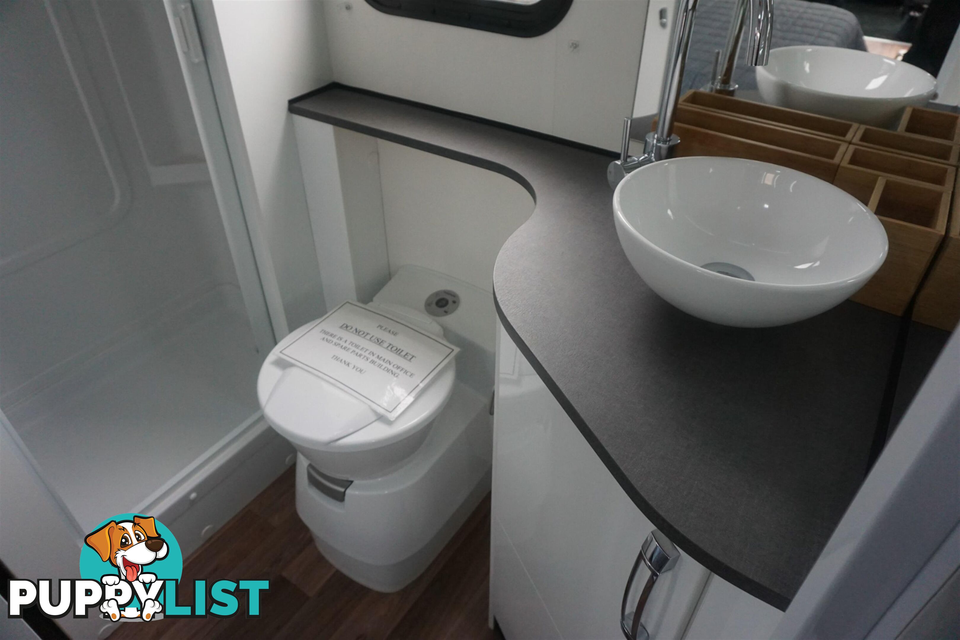 2019 AVIDA ESPERANCE MOTORHOME