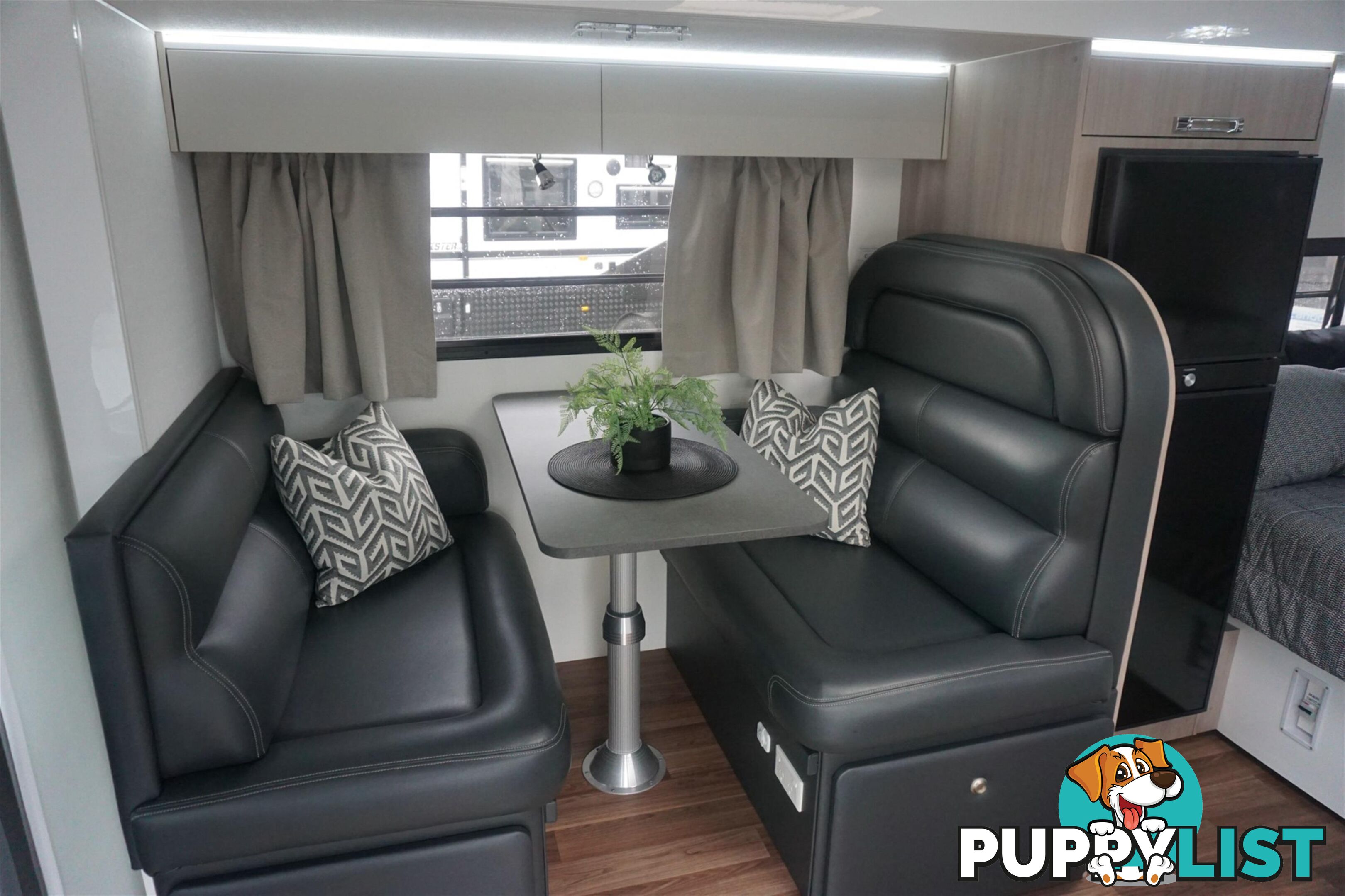 2019 AVIDA ESPERANCE MOTORHOME