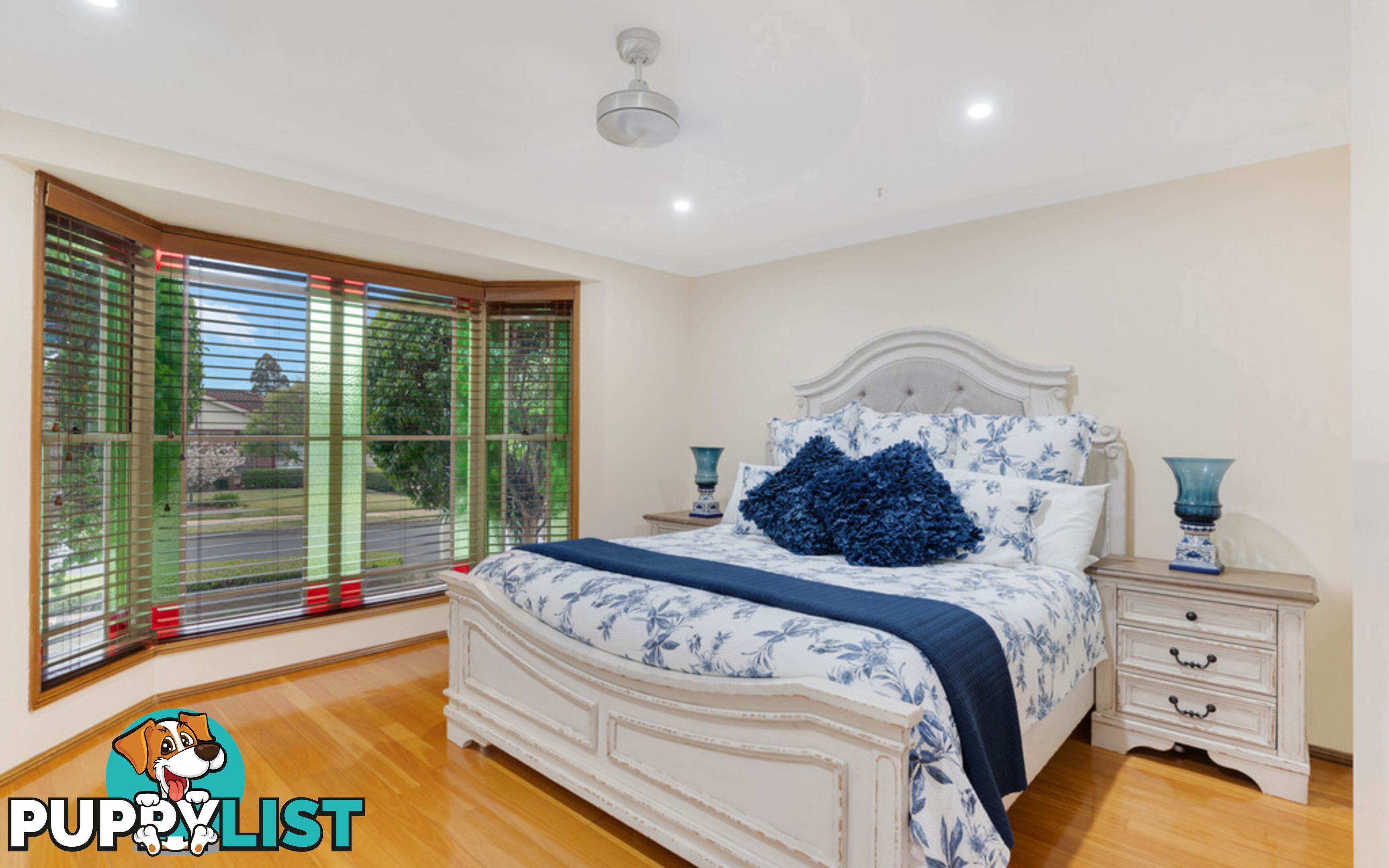 74 Kiber Drive GLENMORE PARK NSW 2745