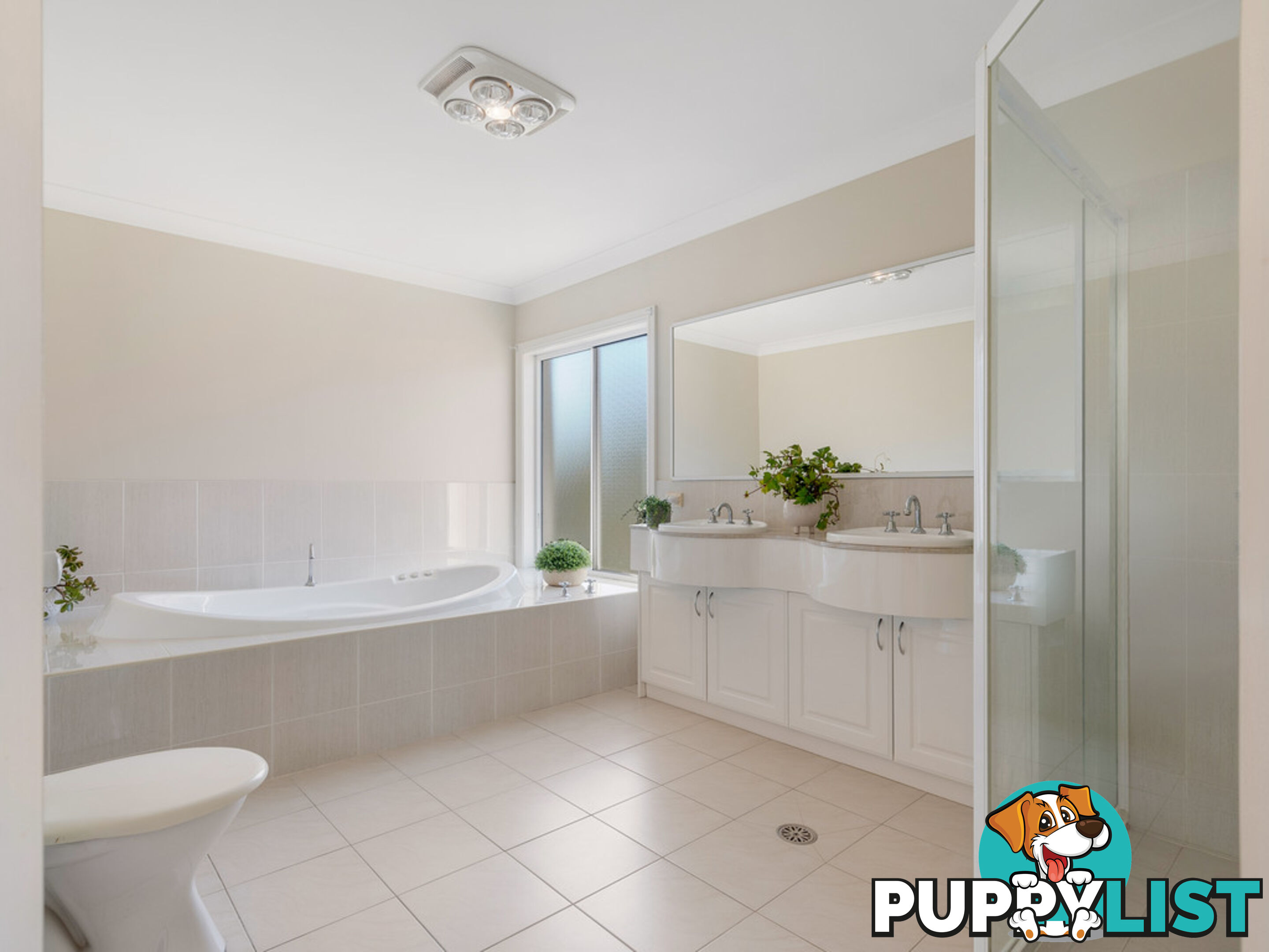 42 Waterford Way GLENMORE PARK NSW 2745