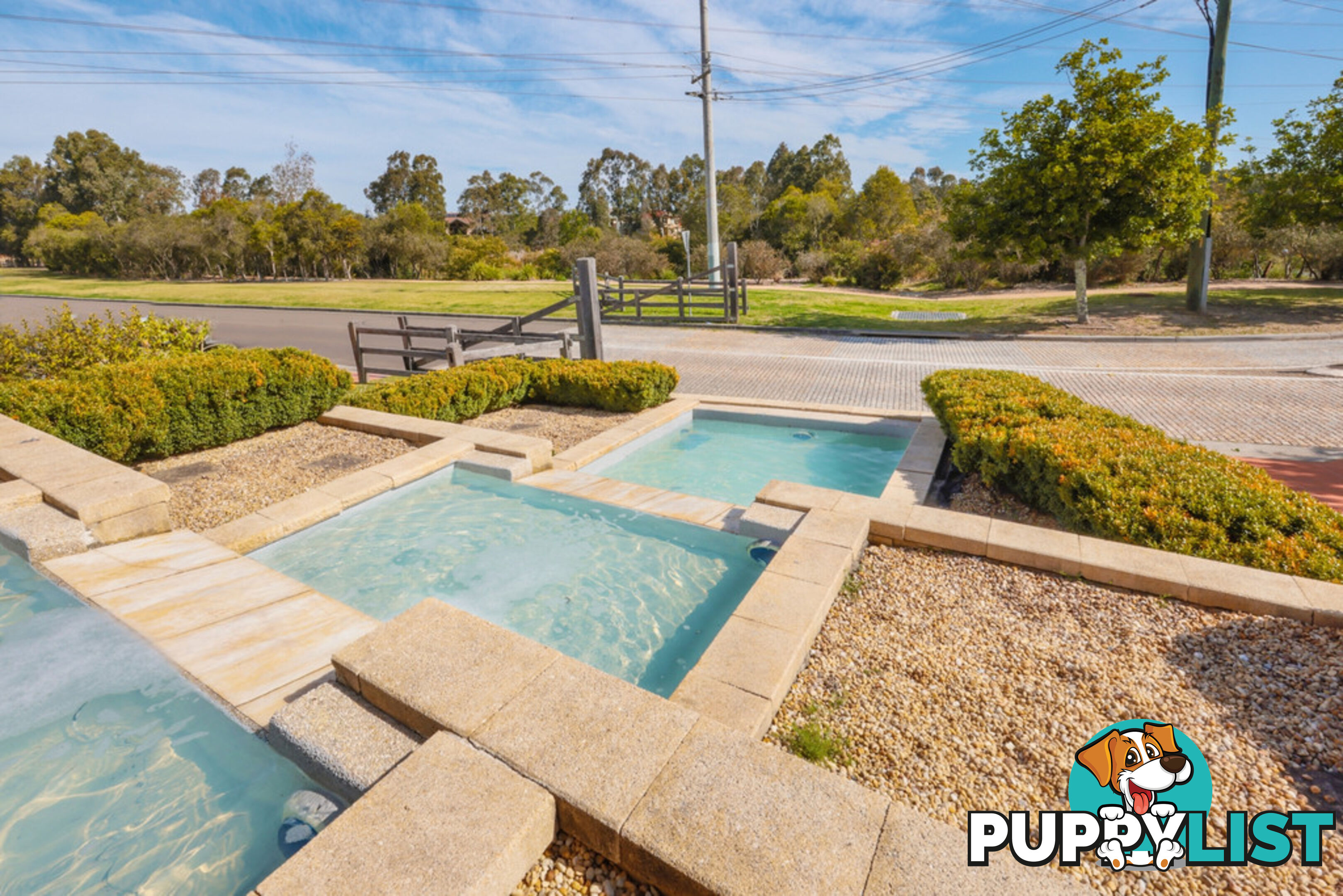 29 Blue Hills Drive GLENMORE PARK NSW 2745