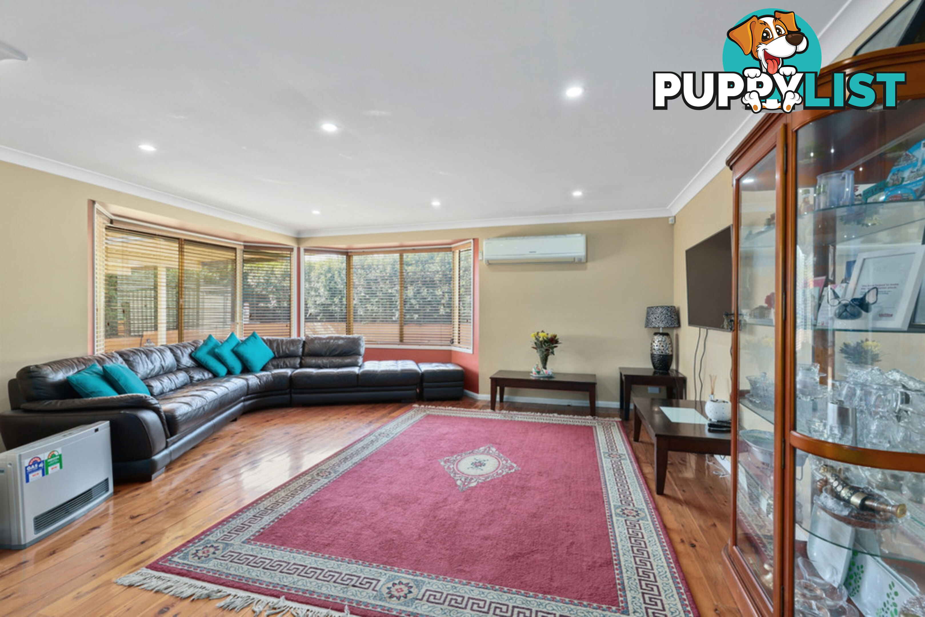 29 Blue Hills Drive GLENMORE PARK NSW 2745