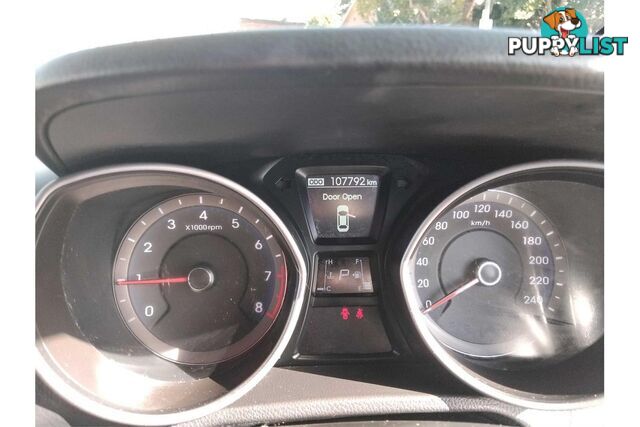 2014 HYUNDAI I30 TROPHY GD2 HATCHBACK