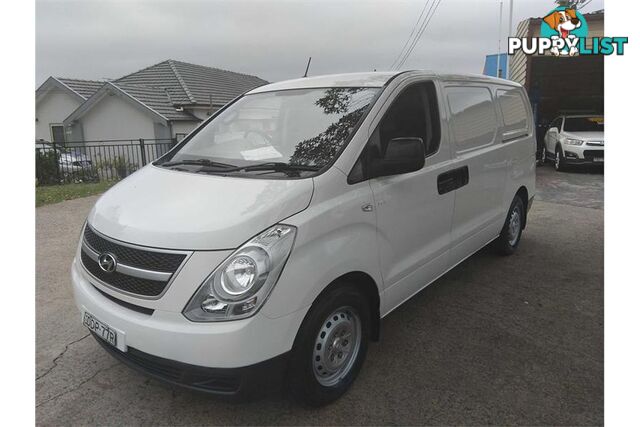 2015 HYUNDAI ILOAD  TQ2-V VAN