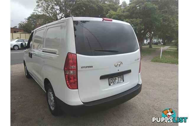 2015 HYUNDAI ILOAD  TQ2-V VAN