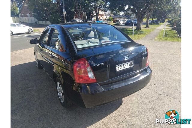 2006 HYUNDAI ACCENT  MC SEDAN