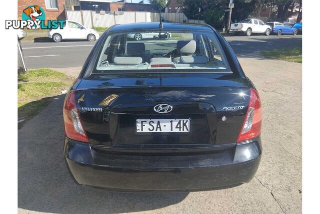 2006 HYUNDAI ACCENT  MC SEDAN