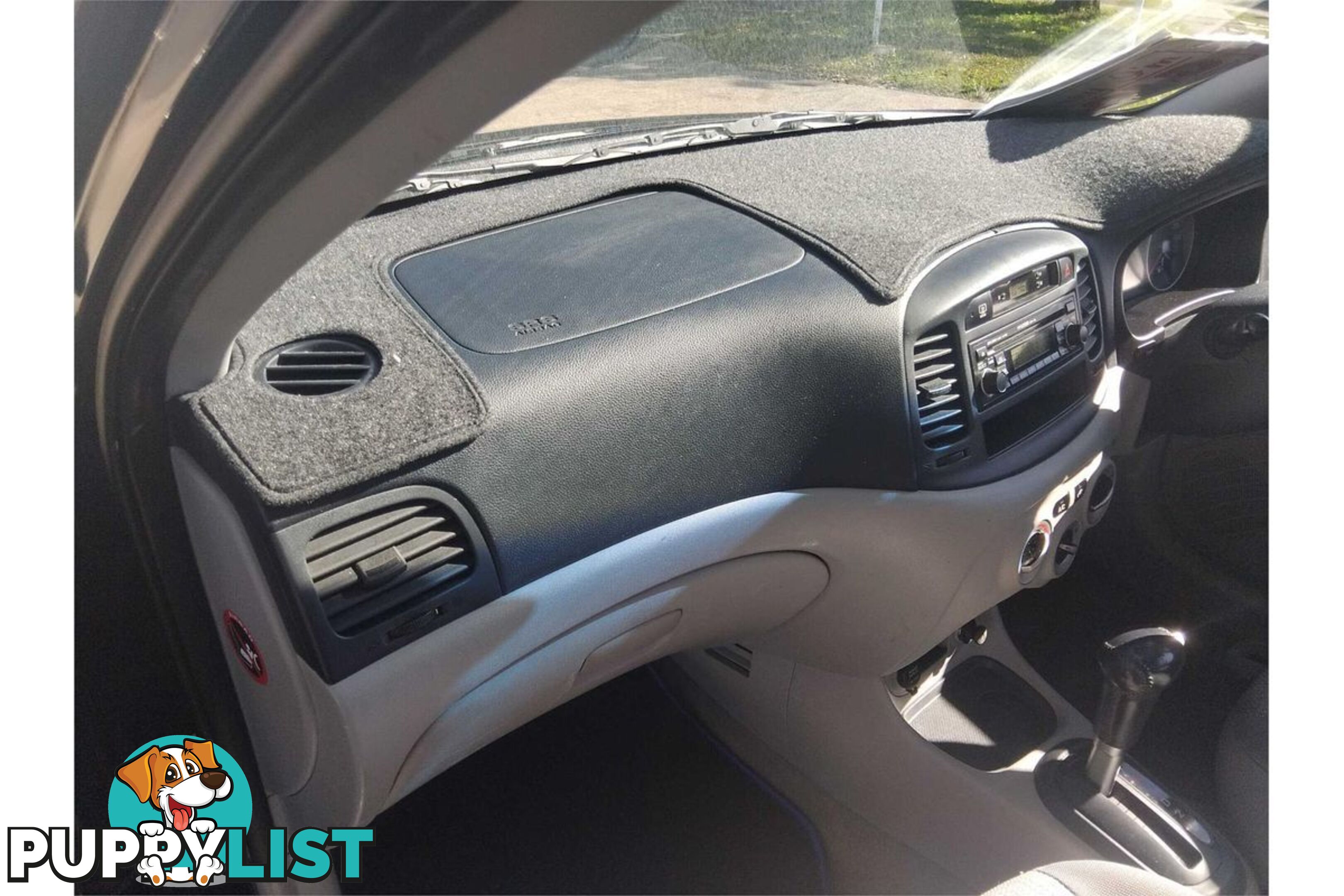 2006 HYUNDAI ACCENT  MC SEDAN
