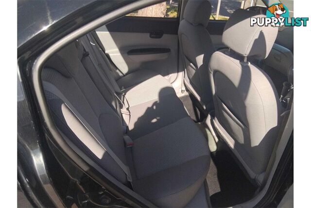 2006 HYUNDAI ACCENT  MC SEDAN