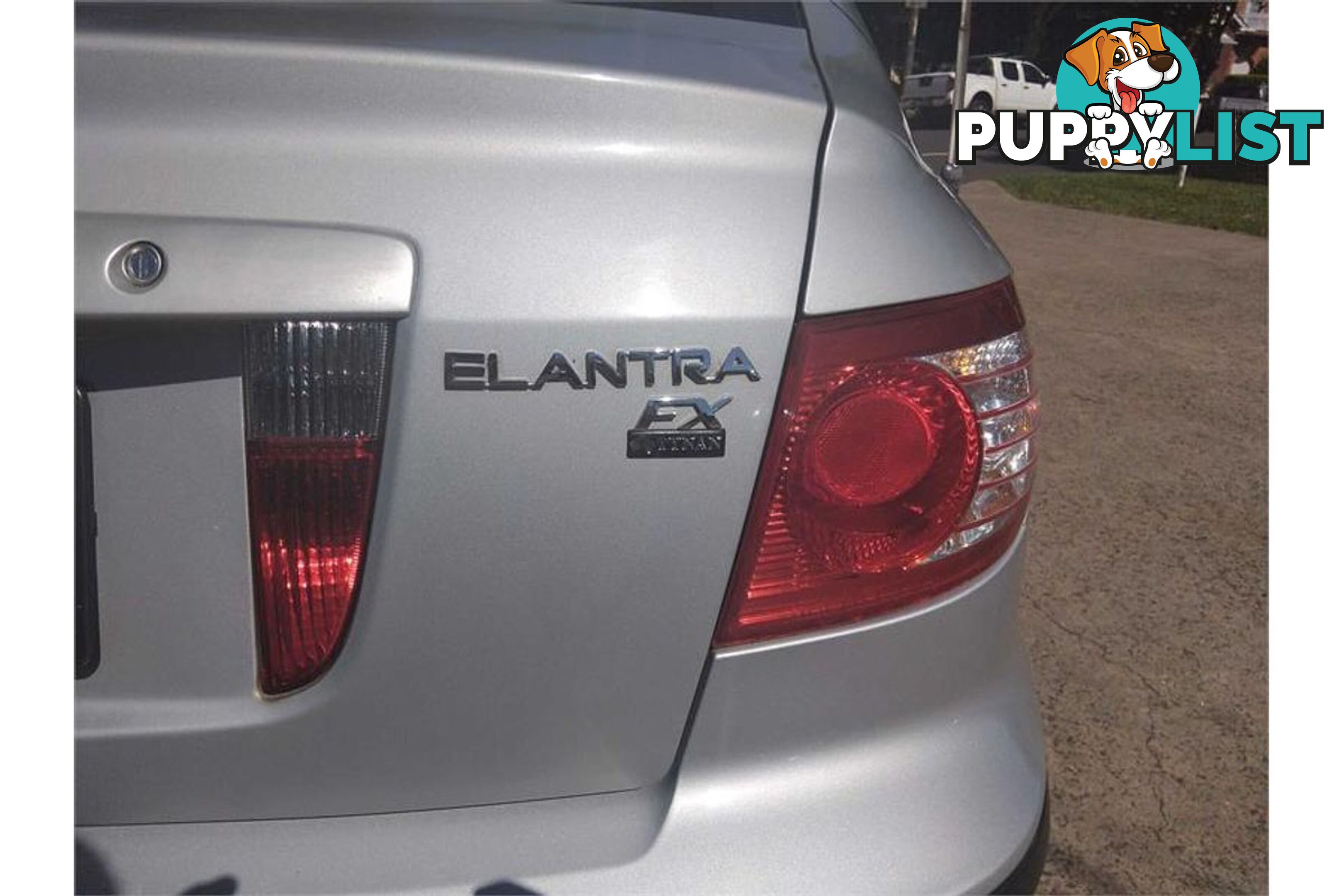 2005 HYUNDAI ELANTRA ELITE XD HATCHBACK