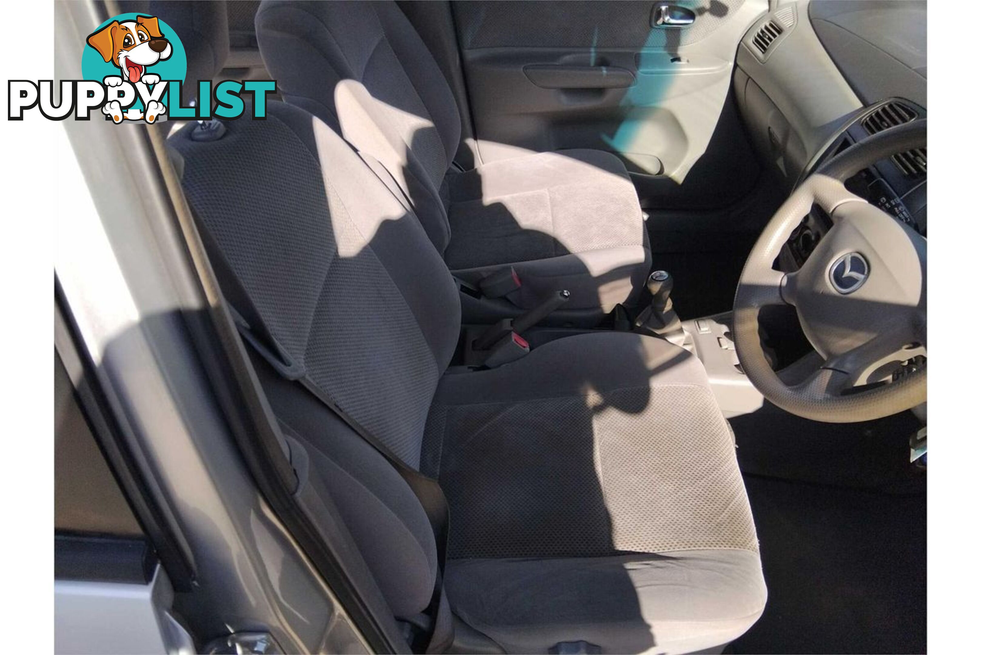 2003 MAZDA PREMACY  CP SERIES 2 HATCHBACK