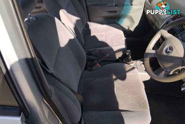 2003 MAZDA PREMACY  CP SERIES 2 HATCHBACK