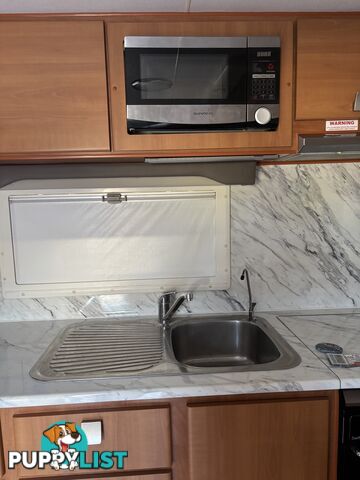 2015 RETREAT HAMILTON 2 SINGLE BED FULL EN-SUITE CARAVAN