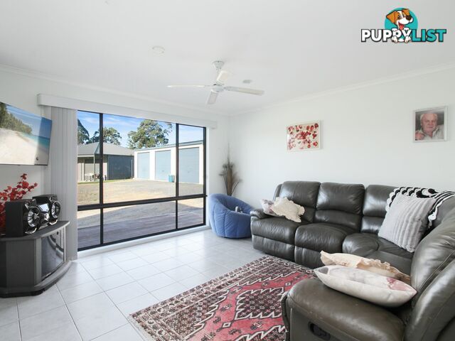 12 Bradley Court NICHOLSON VIC 3882