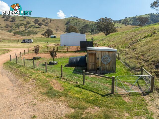 7415 Great Alpine Road SWIFTS CREEK VIC 3896