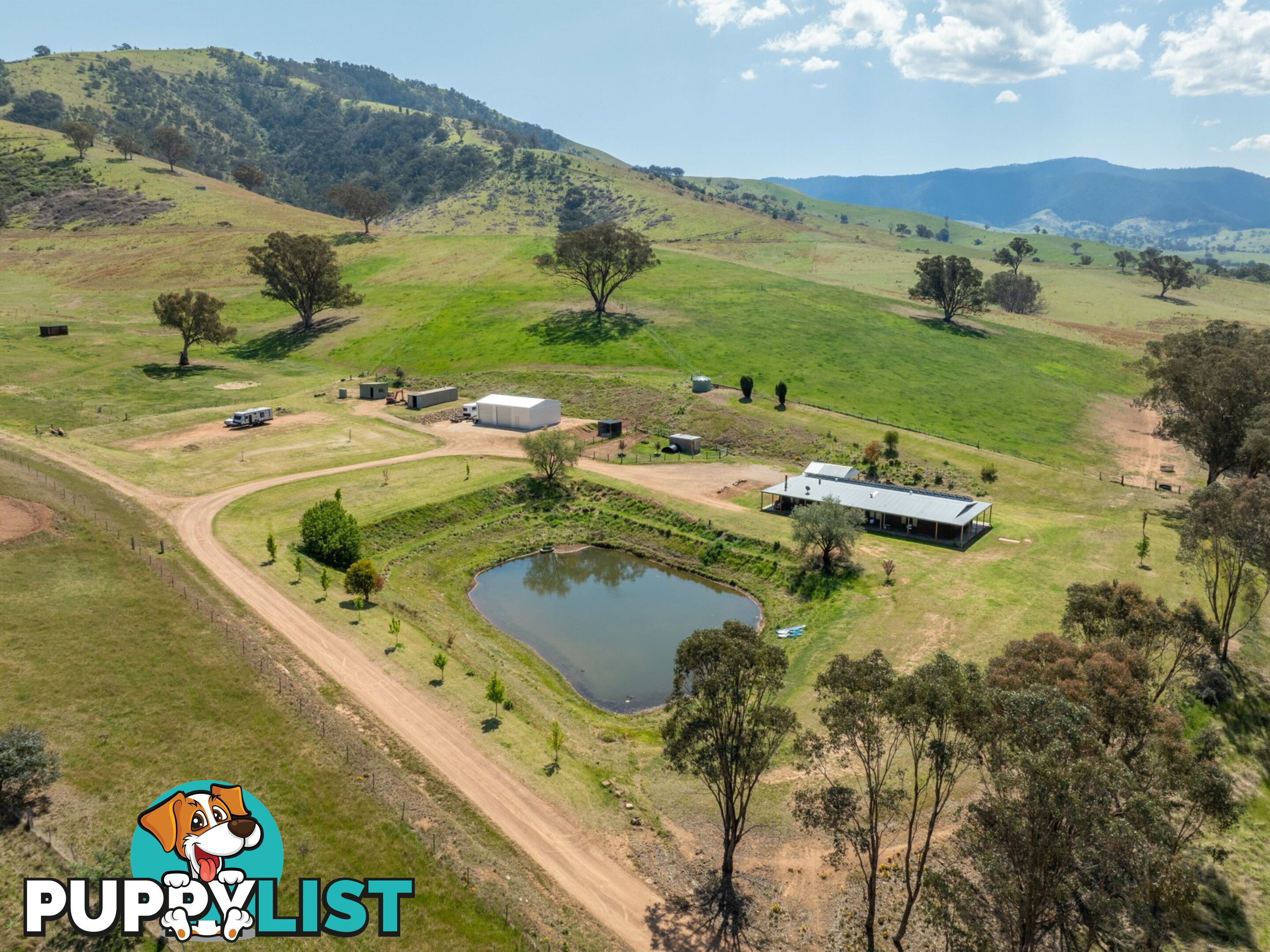 7415 Great Alpine Road SWIFTS CREEK VIC 3896