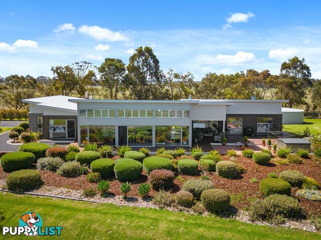 125 Williamson Road FORGE CREEK VIC 3875