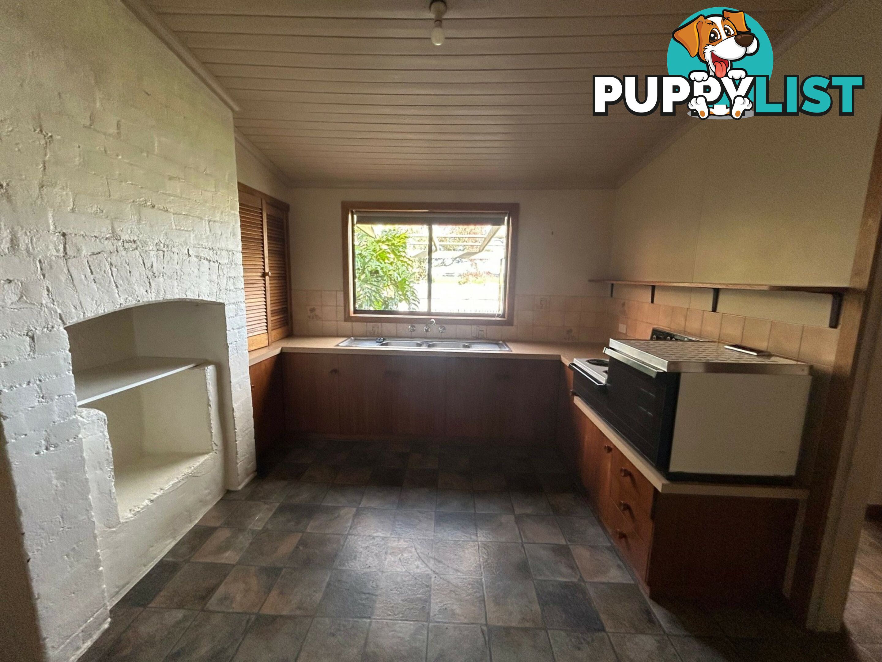 10 Crooke Street EAST BAIRNSDALE VIC 3875