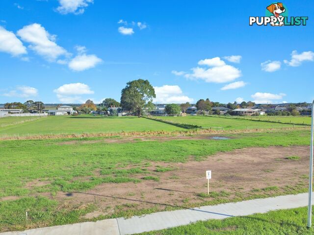 Lot 9/21 Clothier Crescent EAST BAIRNSDALE VIC 3875