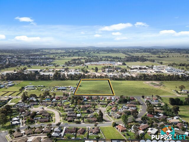Lot 13/73 Lucknow Street (Rose Court) EAST BAIRNSDALE VIC 3875