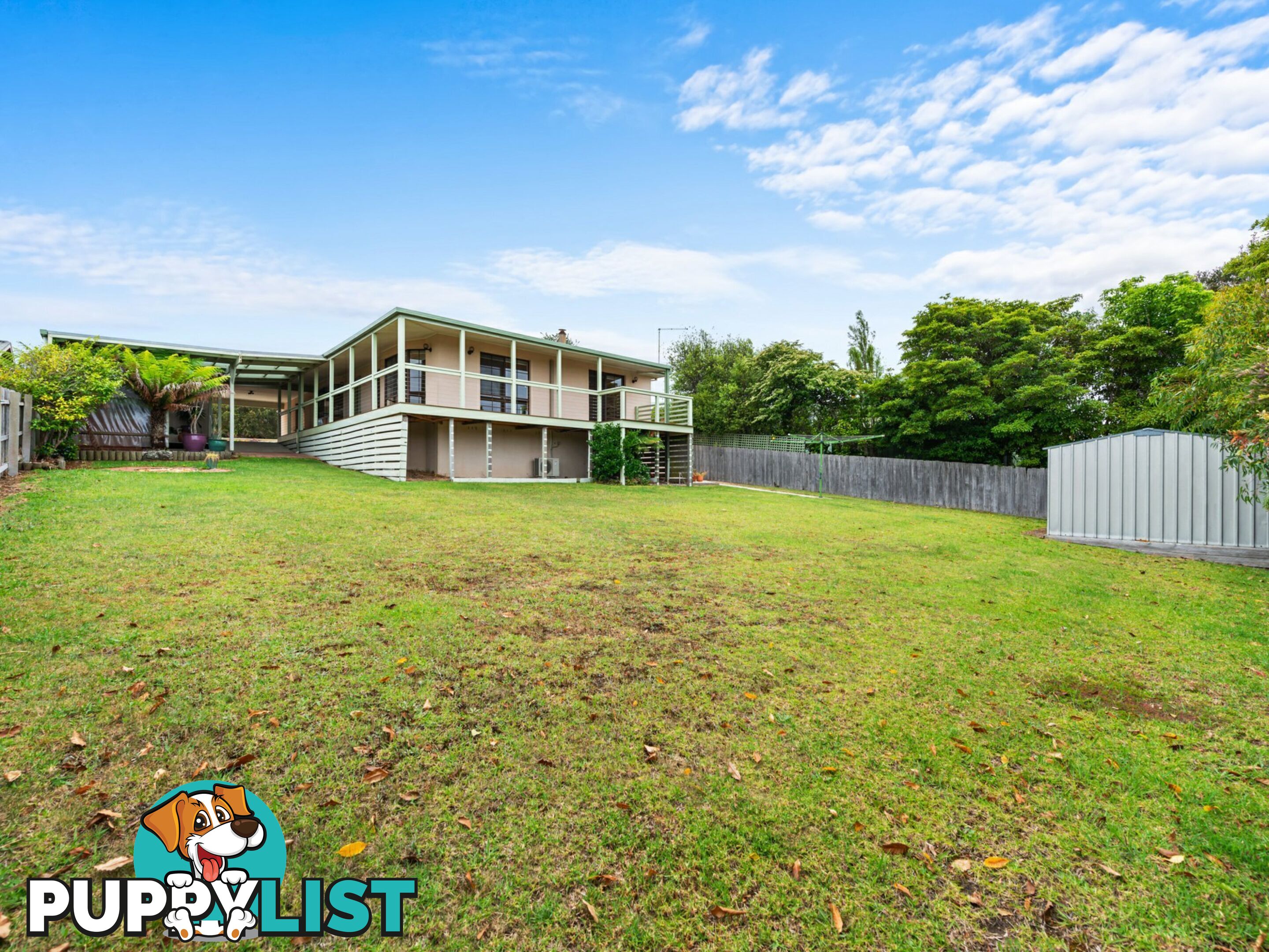 12 Ewing Court LAKES ENTRANCE VIC 3909