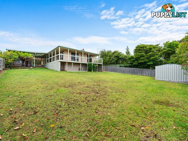 12 Ewing Court LAKES ENTRANCE VIC 3909