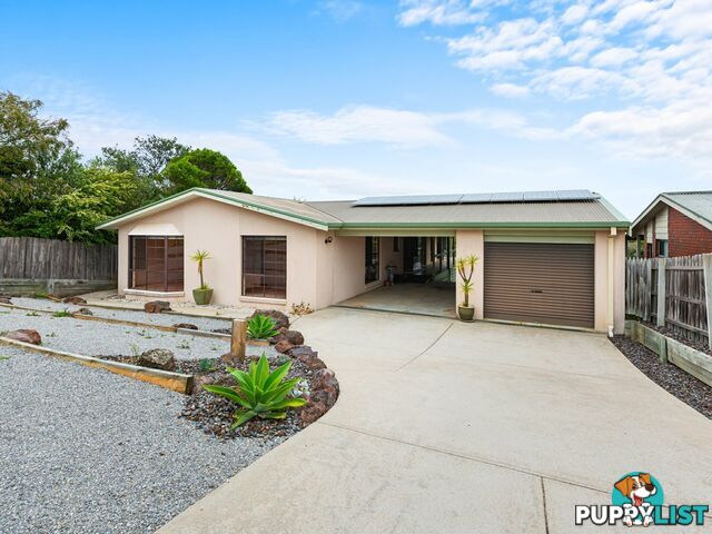 12 Ewing Court LAKES ENTRANCE VIC 3909