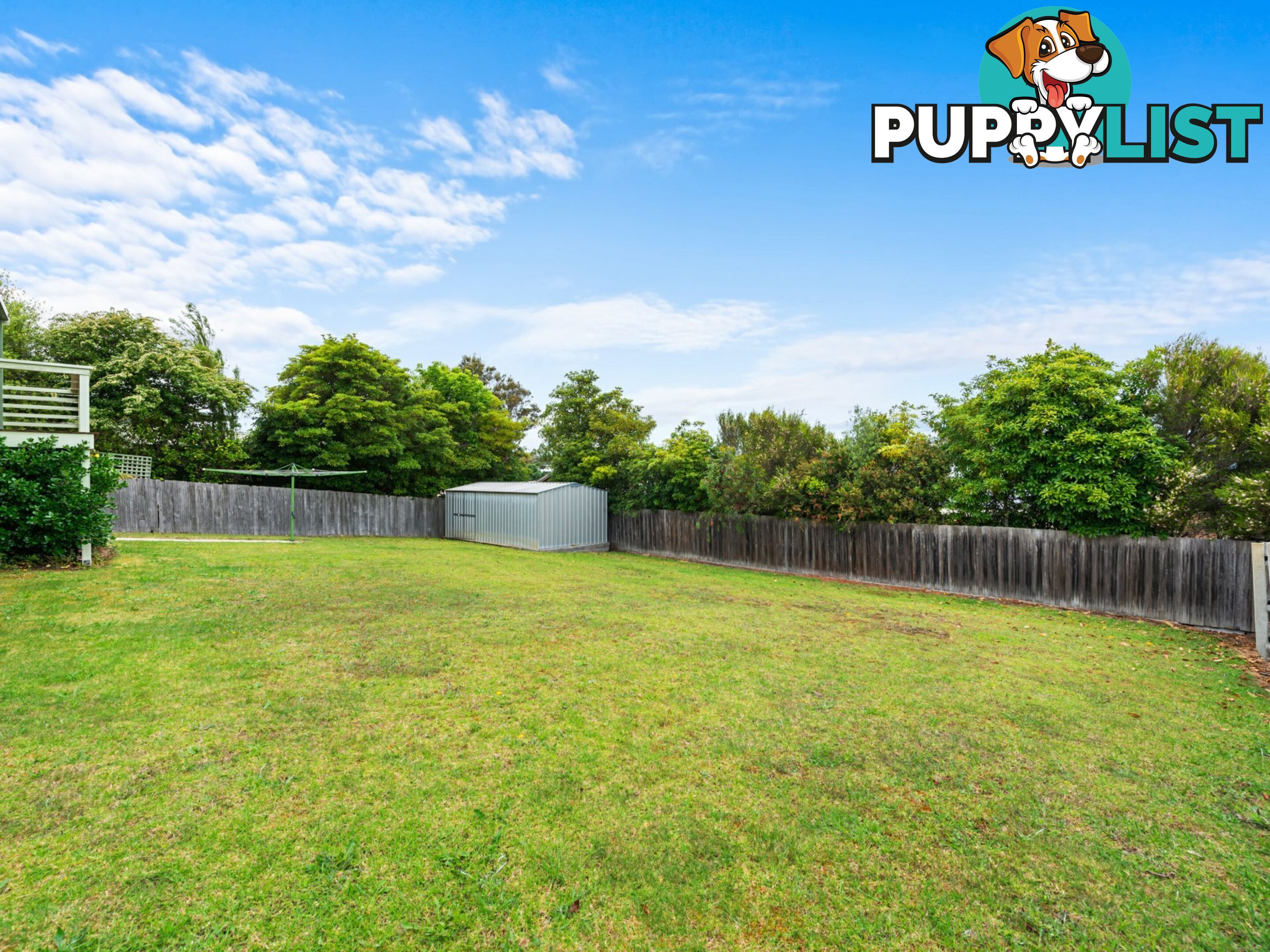 12 Ewing Court LAKES ENTRANCE VIC 3909