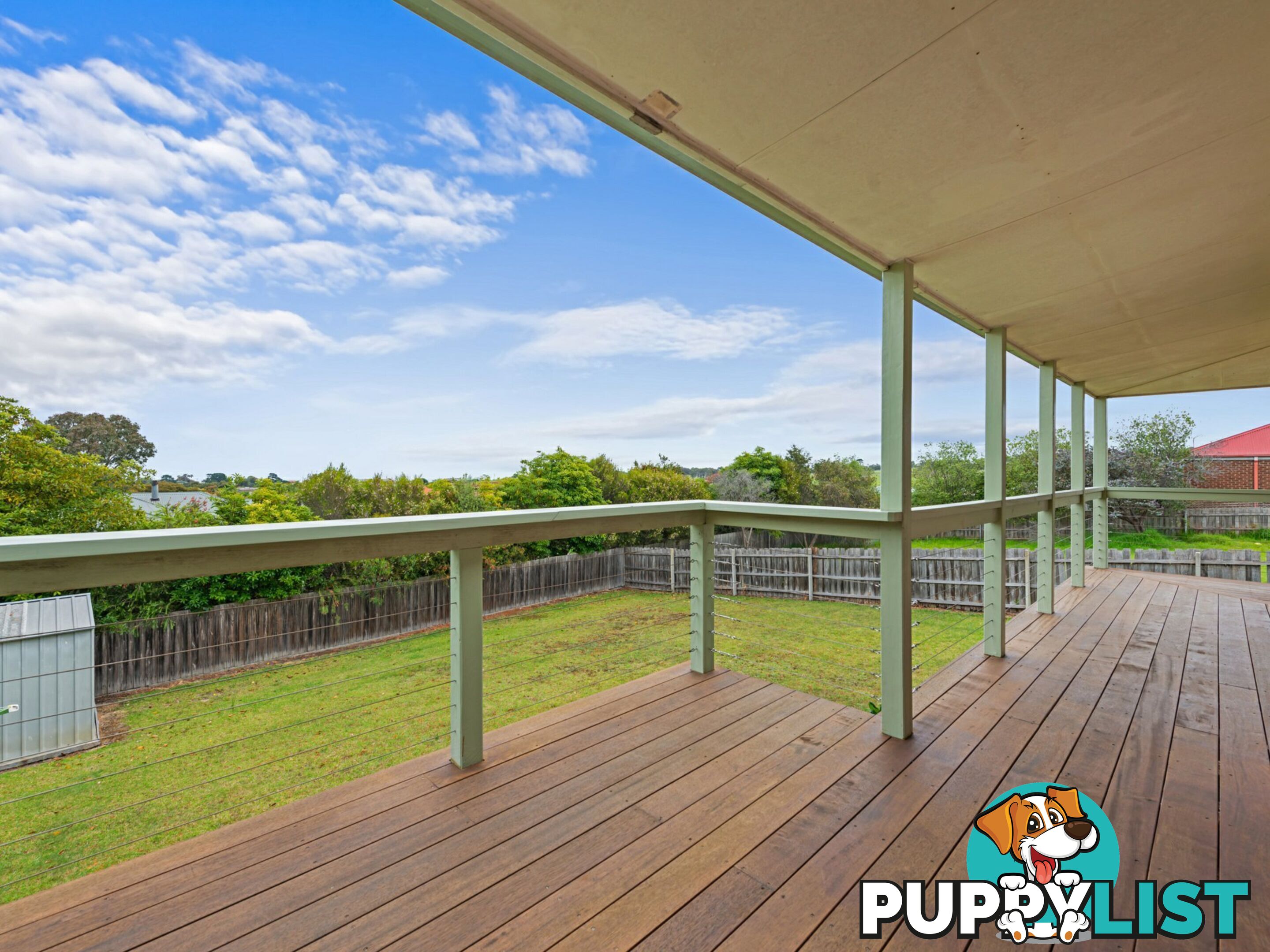 12 Ewing Court LAKES ENTRANCE VIC 3909