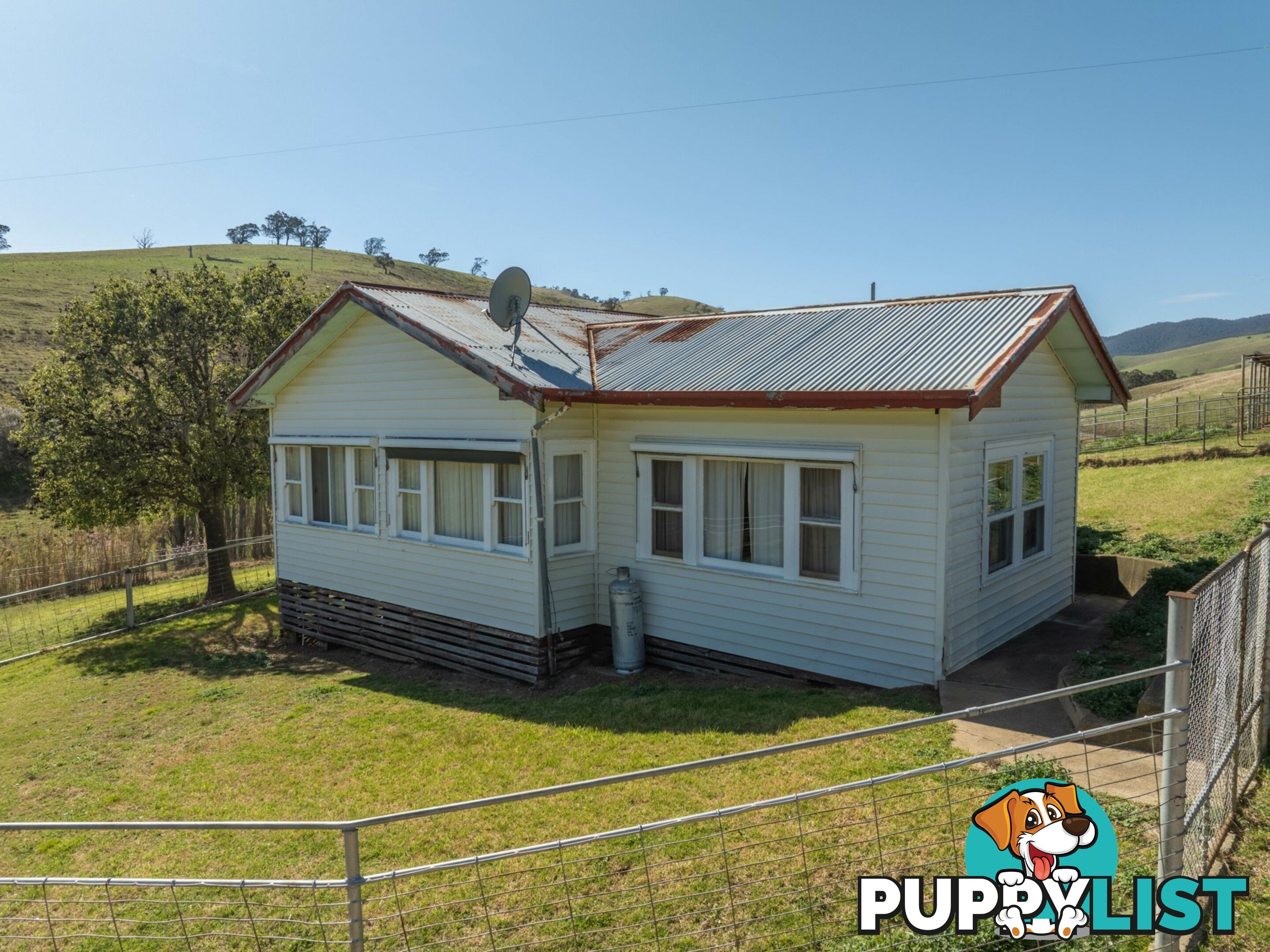 198 Watts Creek Road ENSAY VIC 3895