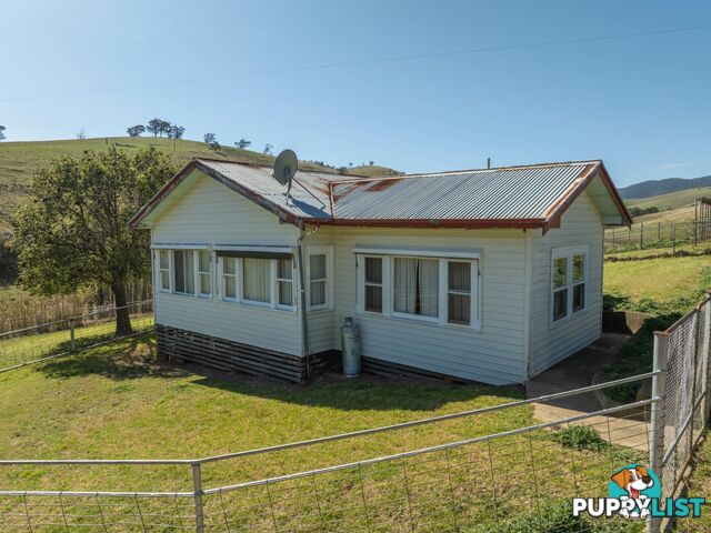 198 Watts Creek Road ENSAY VIC 3895