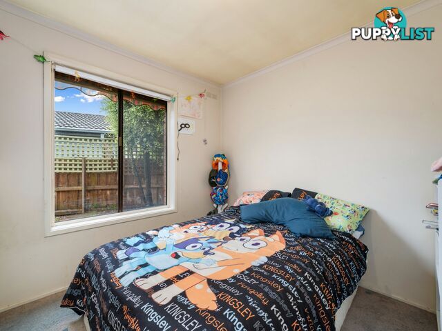 9 White Court EAGLE POINT VIC 3878