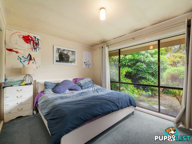 9 White Court EAGLE POINT VIC 3878