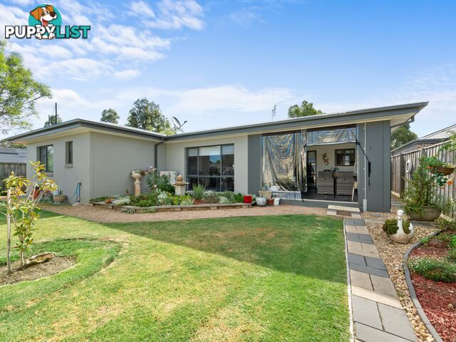 14 Shannon Boulevard BAIRNSDALE VIC 3875