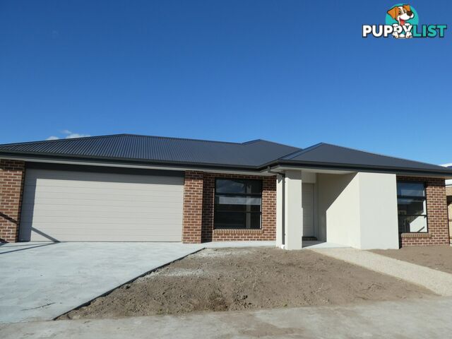 10 Nielsen Way EAST BAIRNSDALE VIC 3875
