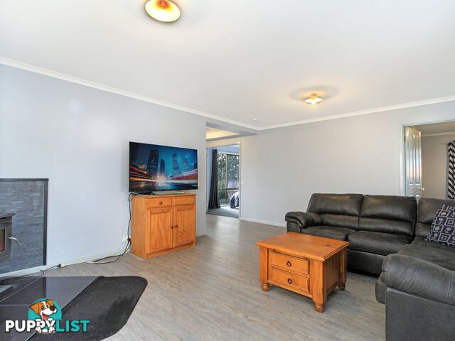 5 Banksia Court LUCKNOW VIC 3875