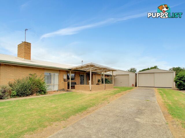 51 Balmoral Crescent EASTWOOD VIC 3875