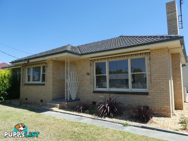 10 Churchill Street BAIRNSDALE VIC 3875