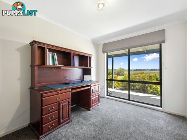 646 Lindenow-Glenaladale Road LINDENOW SOUTH VIC 3875