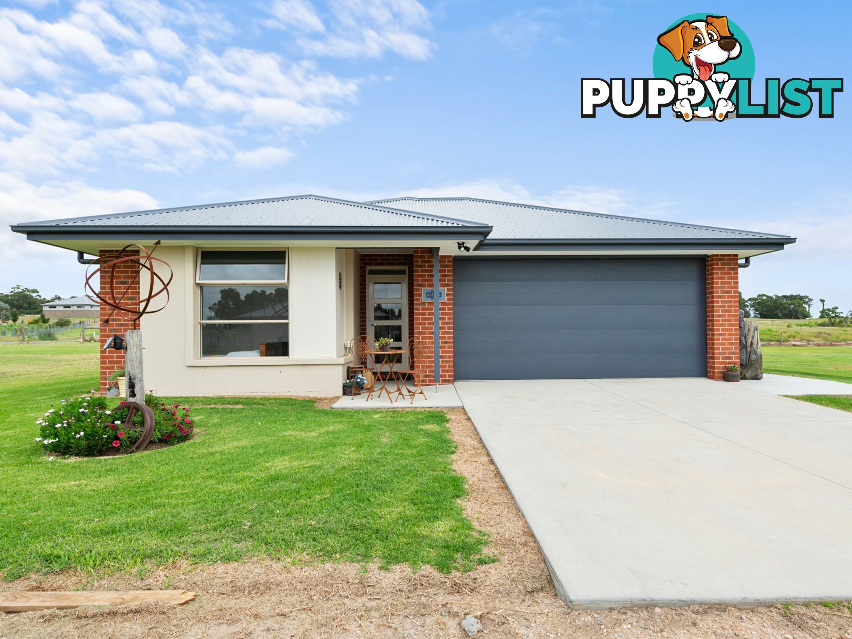 9 Hawkins Crescent LINDENOW SOUTH VIC 3875