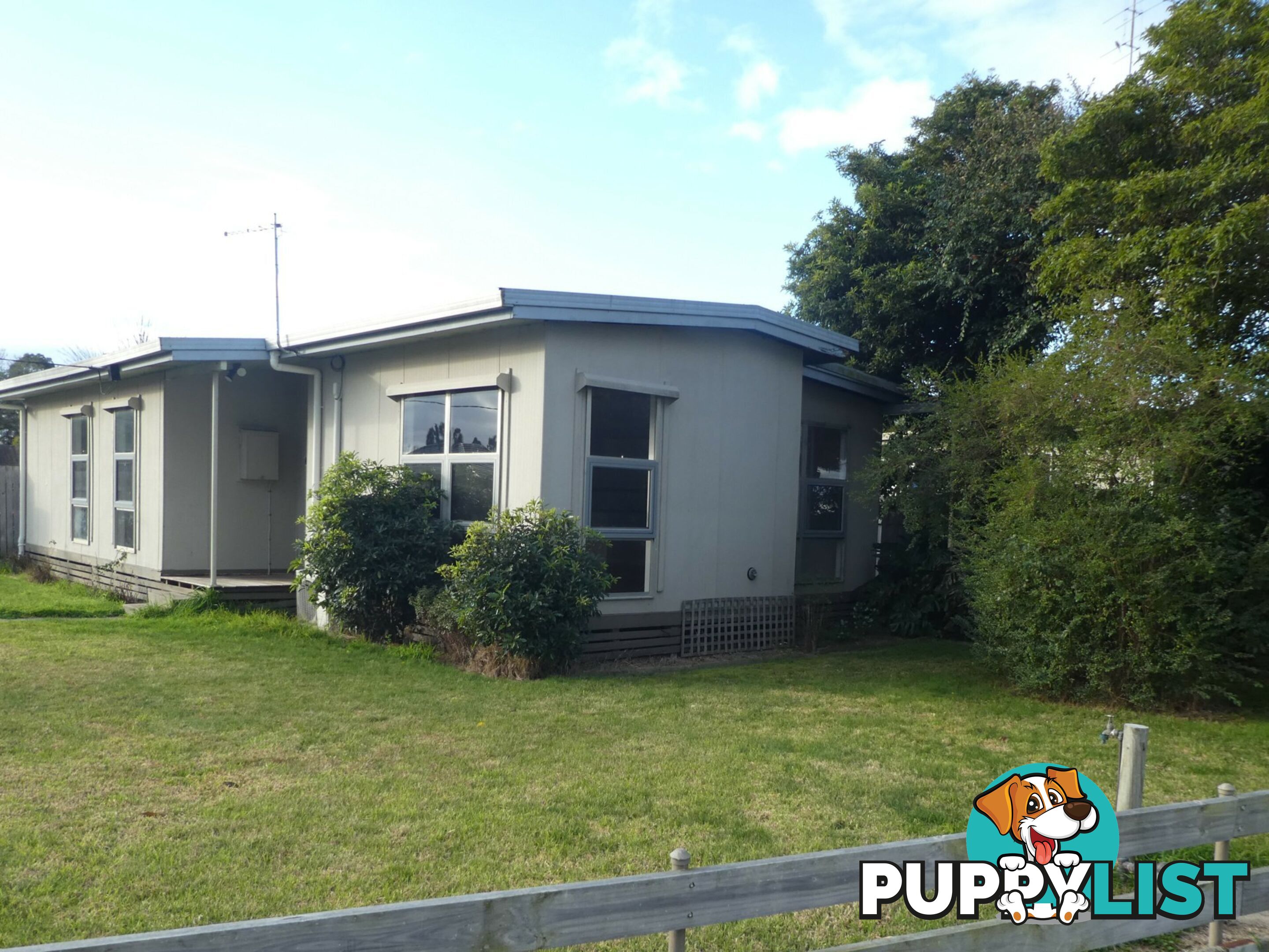 11 Flett Court EAST BAIRNSDALE VIC 3875