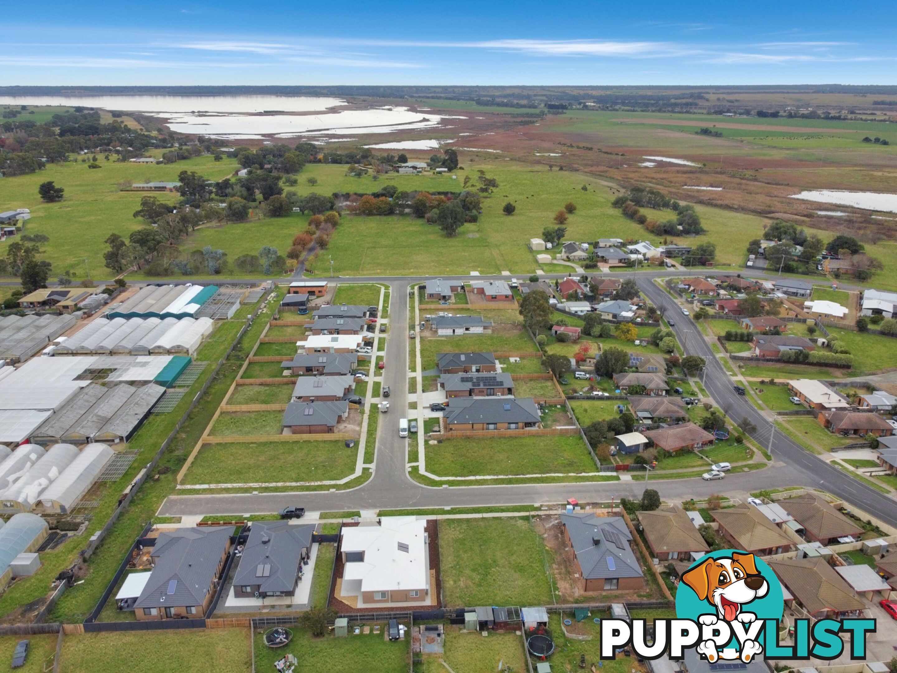 8 Royle Court EAST BAIRNSDALE VIC 3875