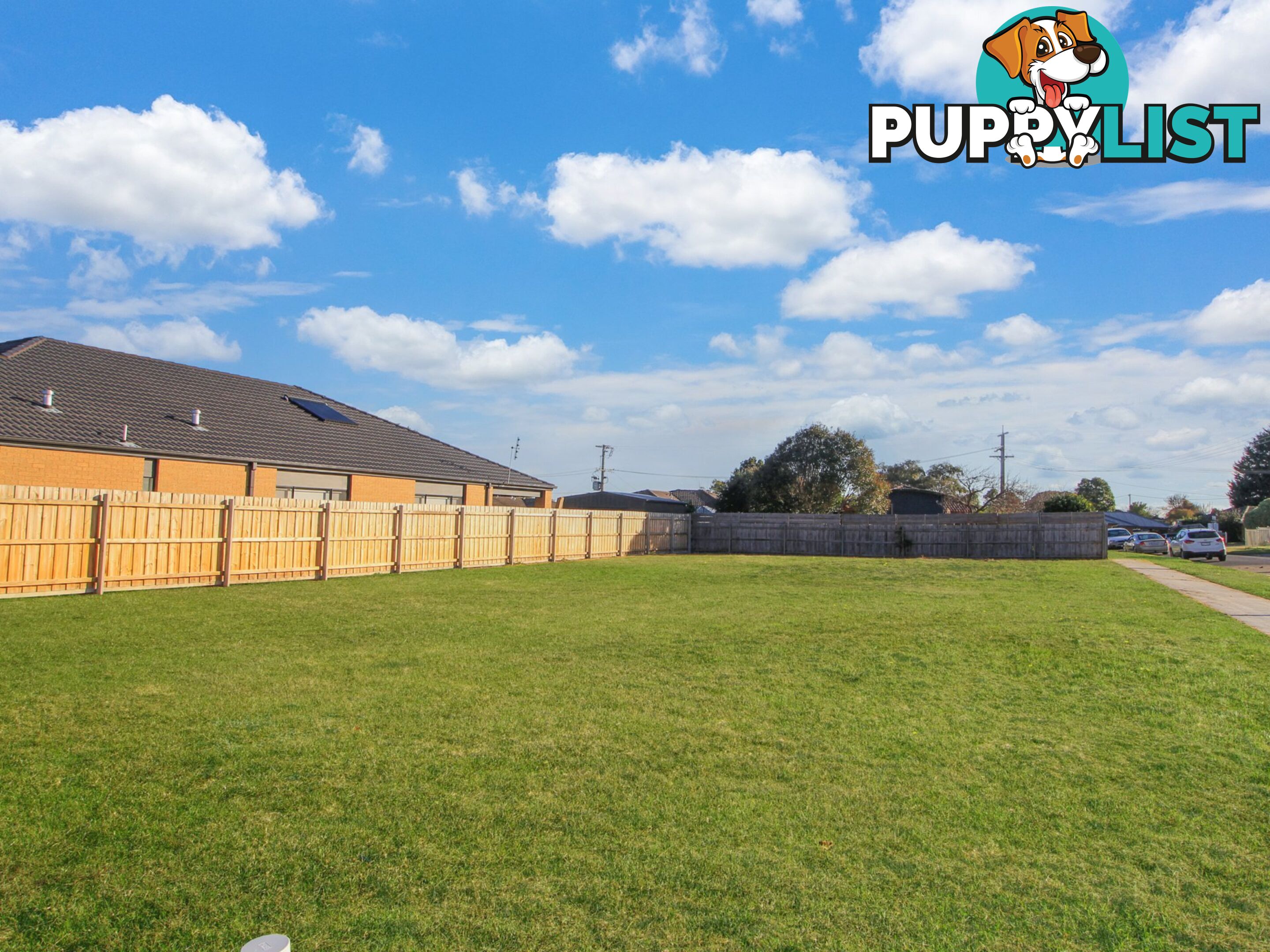 8 Royle Court EAST BAIRNSDALE VIC 3875